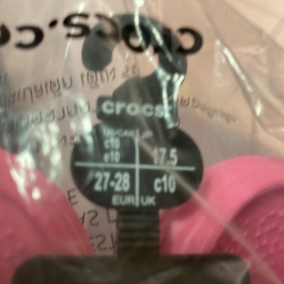 NWT CROCS Size 10 Girls Pink Crocs Sandals - Picture 3 of 4
